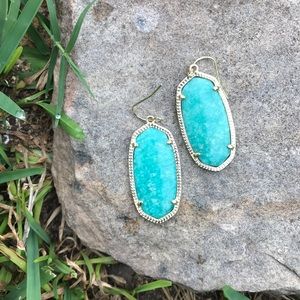 Kendra Scott Jewelry - Kendra Scott “Elle” earrings in Amazonite Kendra Scott Jewelry - Kendra Scott “Elle” earrings in Amazonite